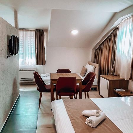 Astoria Struga Apartment Luaran gambar